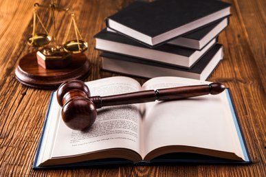 Jak uzyskać prawo do sprzedaży usług ubezpieczeniowych w Polsce? - consultant.net.pl