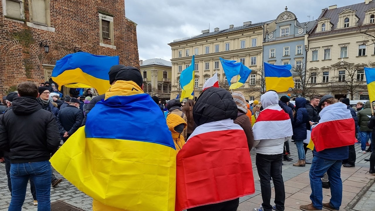 Jak zmienić podstawę pobytu w Polsce: możliwe opcje - consultant.net.pl