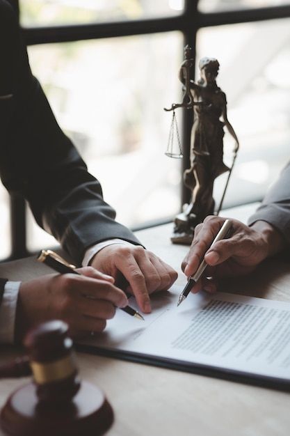 Jak wybrać międzynarodową usługę płatniczą dla biznesu za granicą? - consultant.net.pl