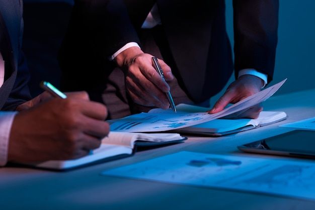 Jak negocjować umowy licencyjne dla polskich spółek - consultant.net.pl