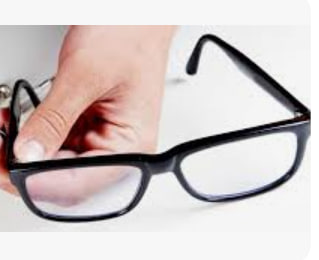 Peculiarities of doing business in eyeglasses manufacturing and repair by Ukrainians in Poland - consultant.net.pl