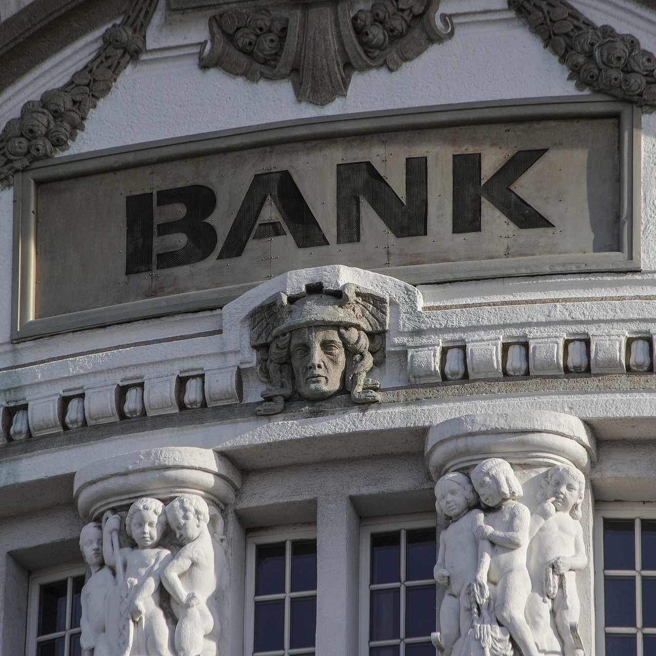 How to open an account in a Polish bank online: help from a lawyer - consultant.net.pl