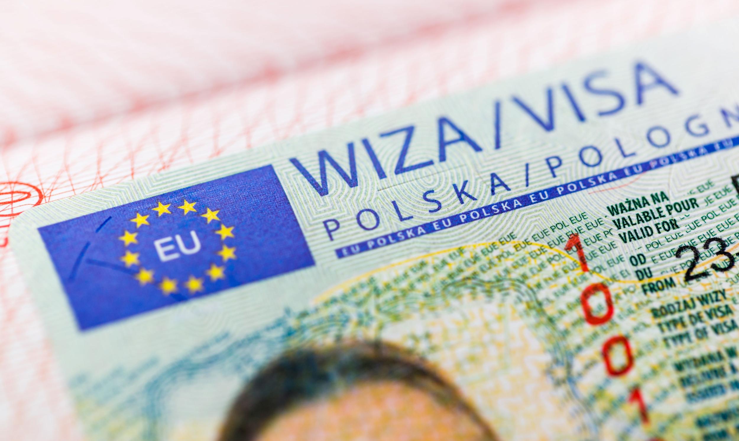 Utrudnienia w zakresie zasad wydawania wiz pracowniczych do Polski - consultant.net.pl
