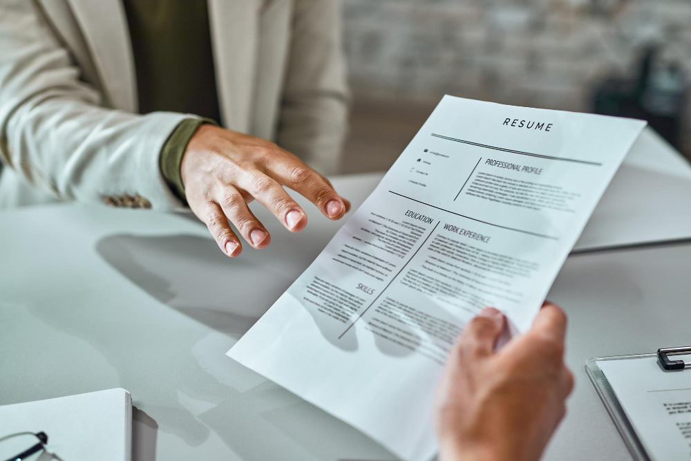 Co wlicza się do doświadczenia zawodowego w Polsce i jak prawidłowo je obliczyć? - consultant.net.pl